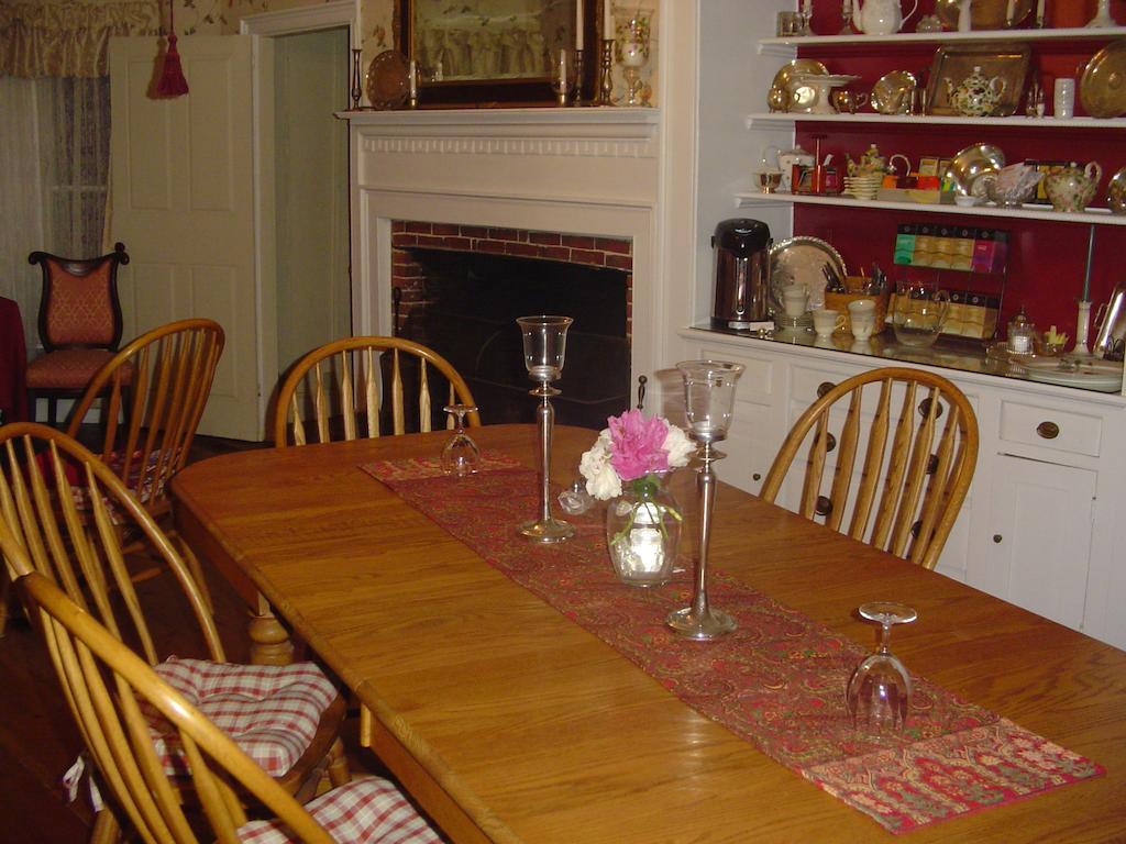 Stephen Clay Homestead Bed And Breakfast Candia Quarto foto